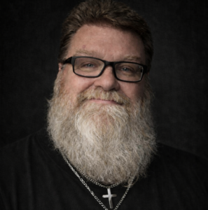 Dan Long Headshot edit 3